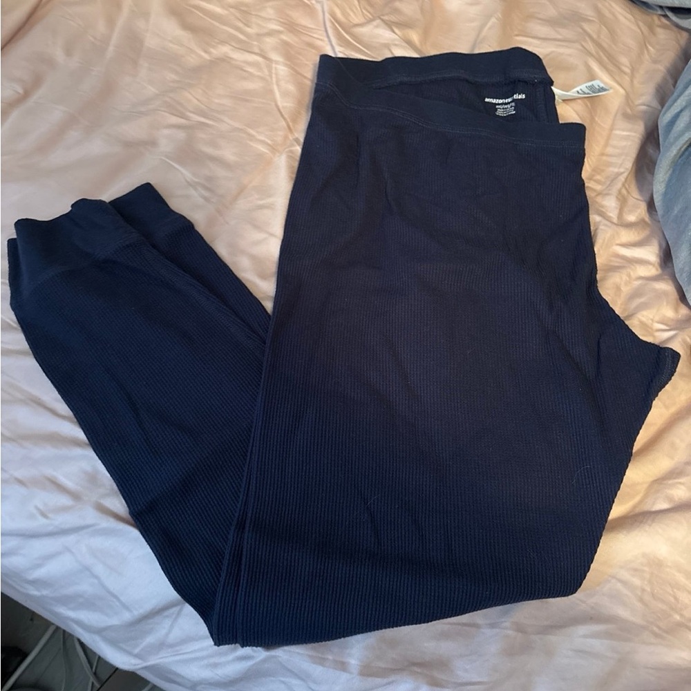 Amazon Essentials Navy Pajama Set - Picture 2 of 3